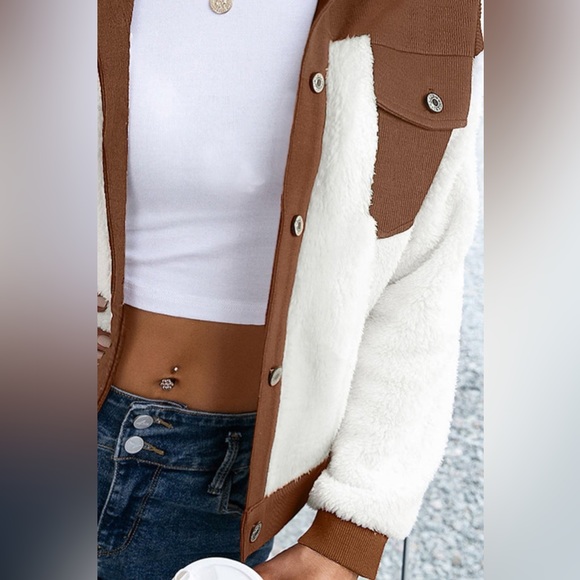 Contrast Sherpa Button Up Jacket - Picture 3 of 3